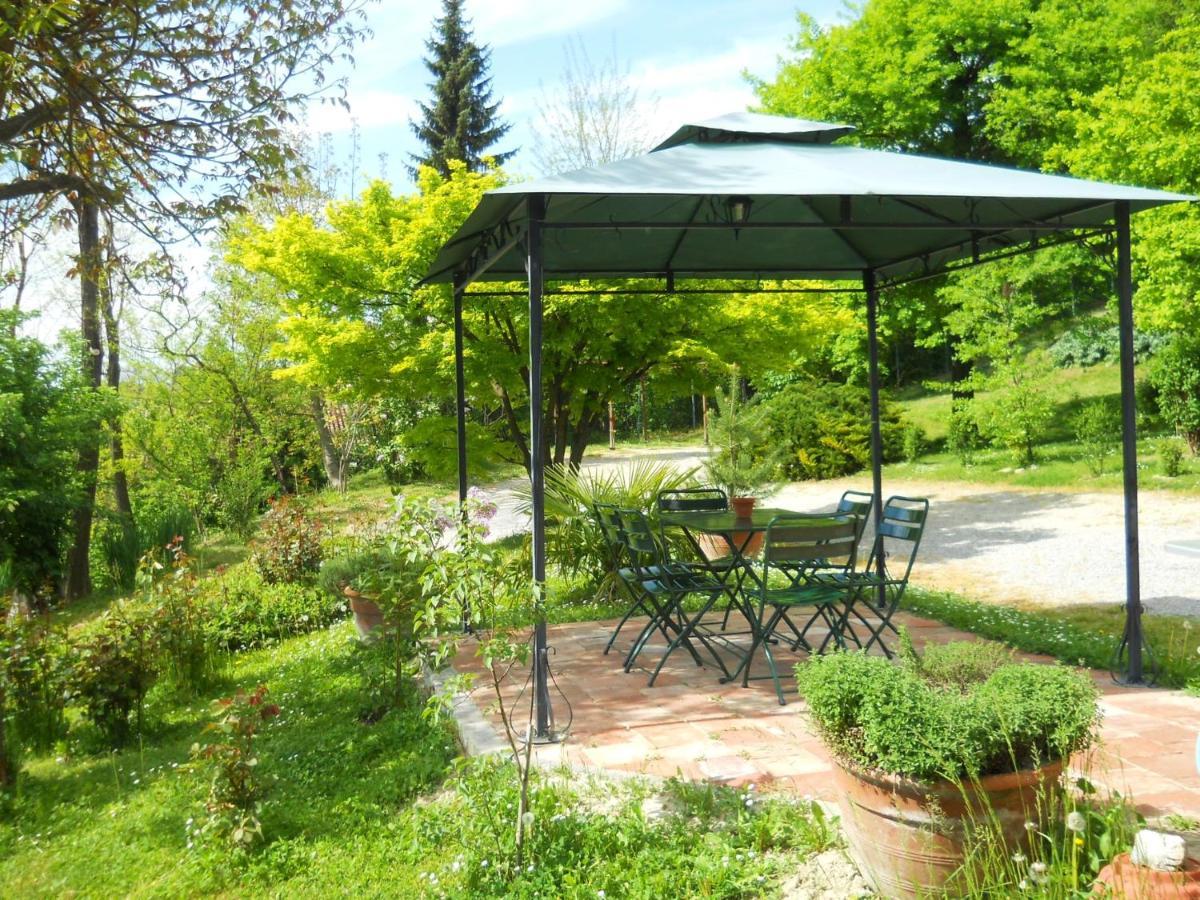 Tenuta Calabiana Diano dʼAlba Zewnętrze zdjęcie